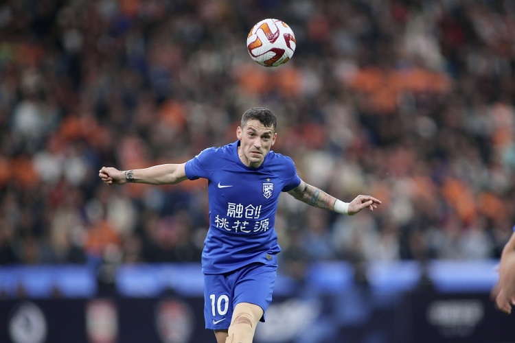 斯基拉：中超舊將斯坦丘接近免簽加盟熱那亞，合同期限到2027年