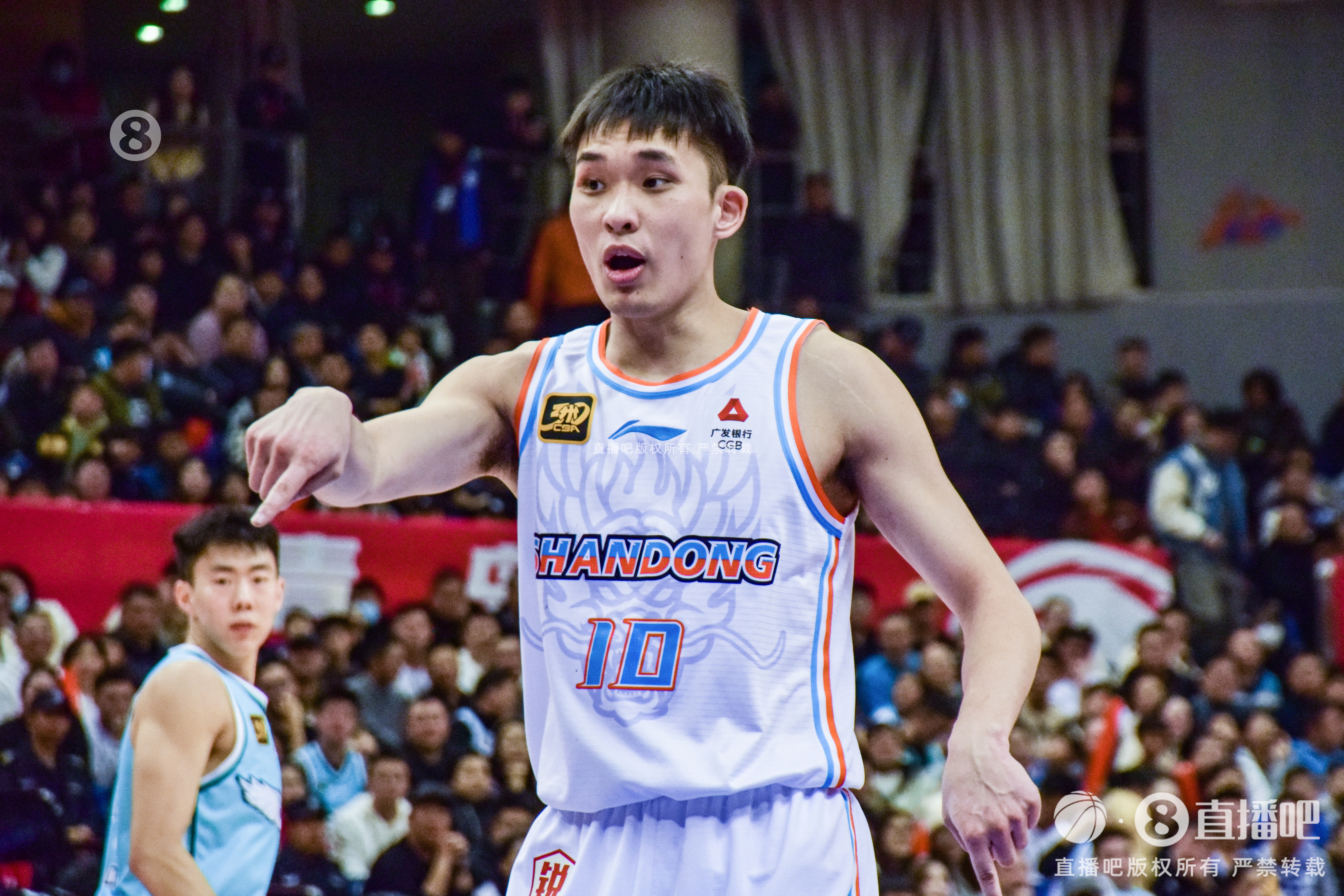 攻防俱佳！狀元秀謝智杰7中5拿到16分3板3助5斷 三分3中3